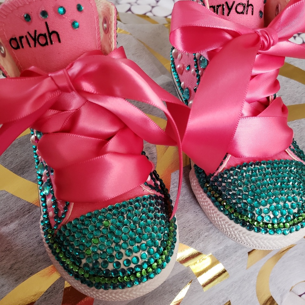 Embellished customized items - Picture 2 of 3